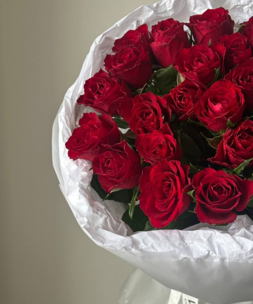 Букет из 25 красных роз #3862 - Цветочный21