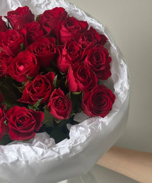 Букет из 25 красных роз #3862 - Цветочный21