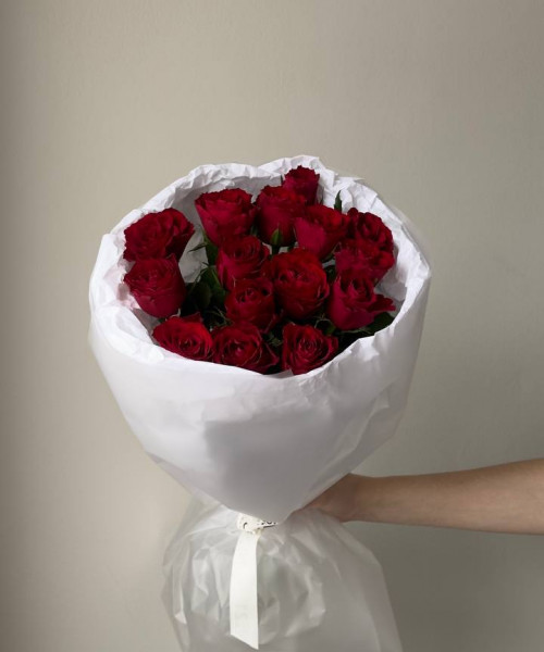 Букет из 15 красных роз #3861 - Цветочный21