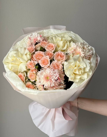 Букет с белыми французскими розами #3852