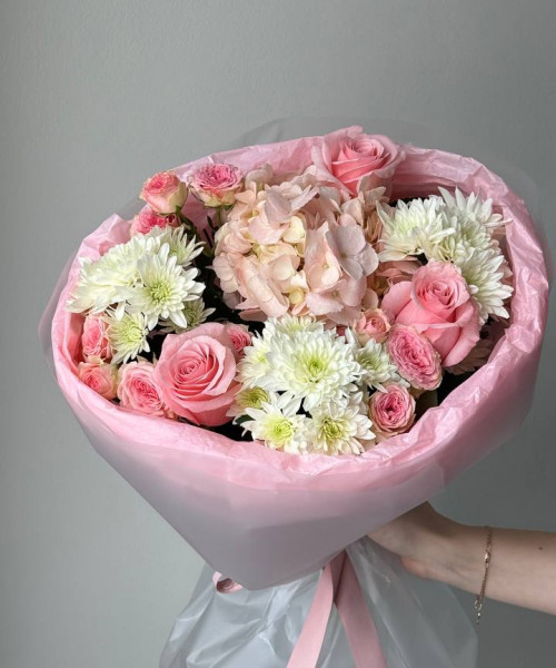 Букет из гортензии, хризантем и роз #3852 - Цветочный21