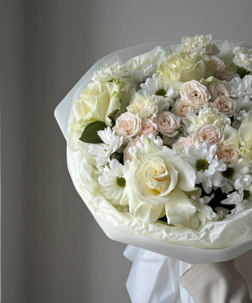 Букет из роз,хризантем и гвоздик #3795 - Цветочный21