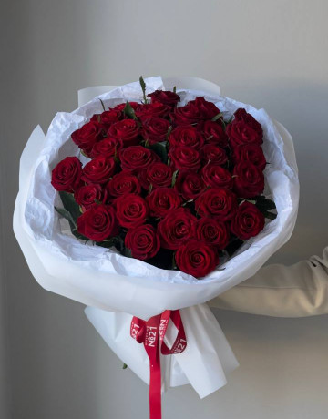 Букет из 35 роз #3801