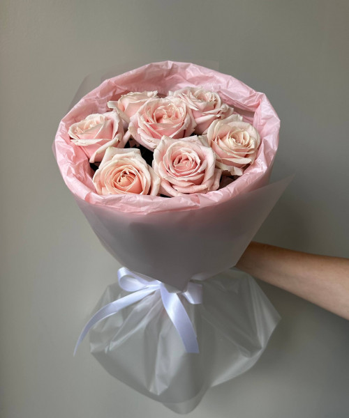 Букет из 7 нежных роз 50 см #3724 - Цветочный21