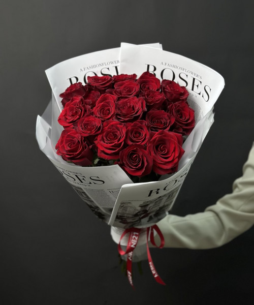 Букет из 19 красных роз 60 см #3640 - Цветочный21 Букет из 19 красных роз 60 см #3640 - Цветочный21