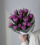 Букет из 17 фиолетовых тюльпанов