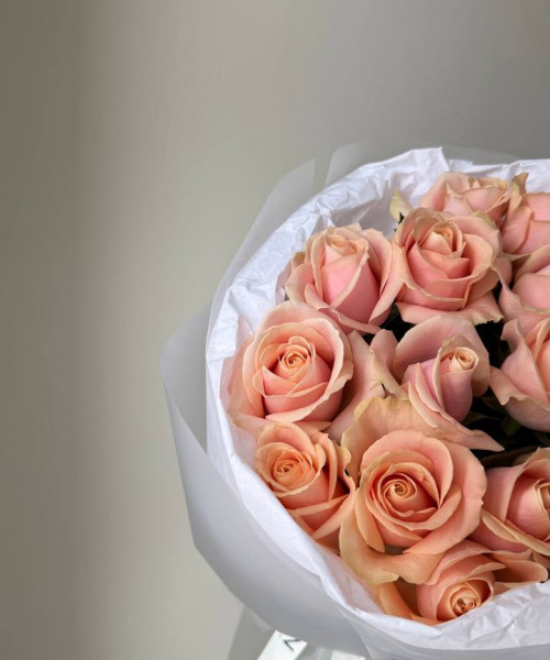 Букет из 15 персиковых роз #3832 - Цветочный21