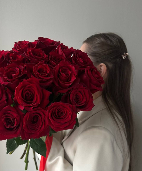 19 красных роз 60 см #959 - Цветочный21