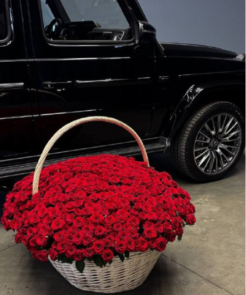 Композиция из 501 красной розы #3770 - Цветочный21