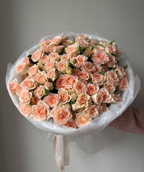 Букет из 25 кустовых роз #3742 - Цветочный21