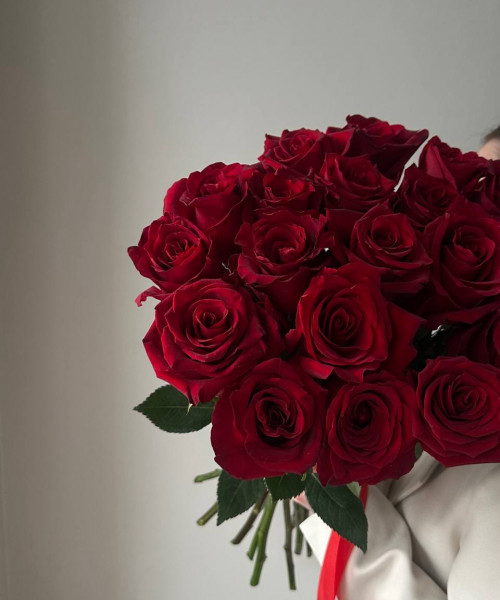 19 красных роз 60 см #959 - Цветочный21