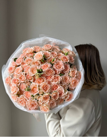 Букет из 25 кустовых роз #3742