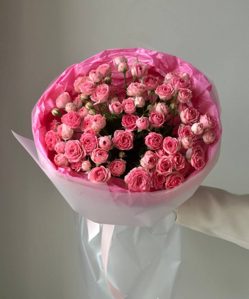 Моно букет из 15 кустовых роз #3681 - Цветочный21
