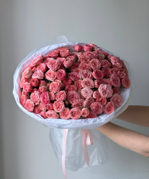 Букет из 51 кустовой коралловой розы #3862 - Цветочный21